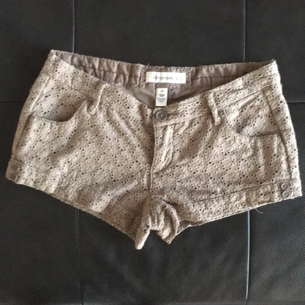Crochet eyelet Abercrombie shorts!